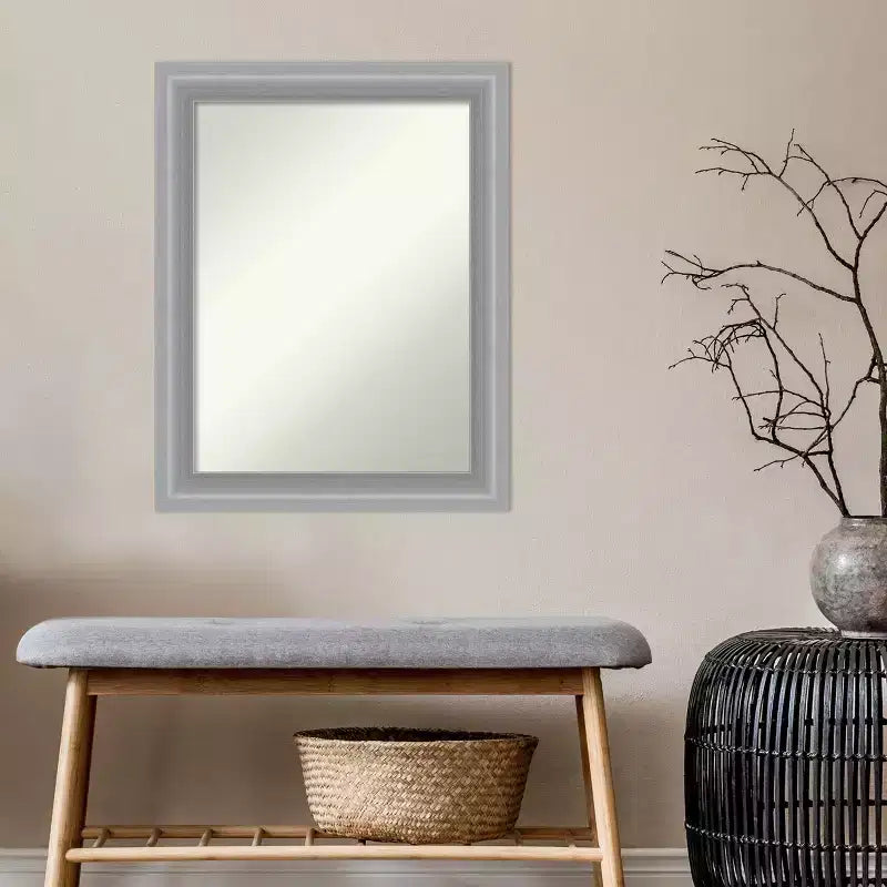 Specchio da Parete Stretto per Bagno 23"x29" con Cornice in Nichel Spazzolato Lucidato, Non Smussato, Ferramenta Inclusa
