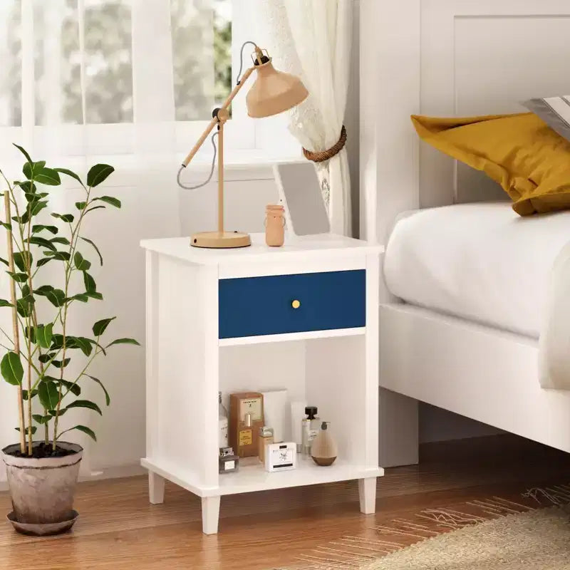 Comodino in legno bianco da 68 cm con cassetto e ripiano aperto, maniglie in metallo, per bambini e adulti