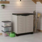 Armadio multiuso in plastica resistente a 2 ante da 66 cm con ripiano regolabile, grigio e nero, capacità 13,6 kg