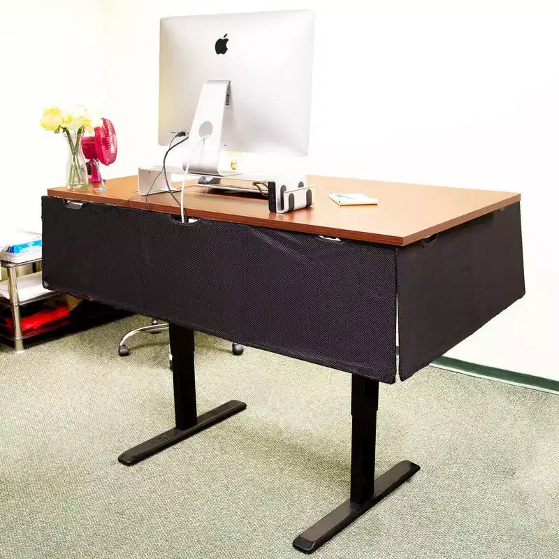 Pannello privacy da 41" sotto la scrivania con gestione cavi e tasche organizer per workstation sit-stand