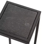 Tavolino da bibite in metallo dorato squadrato con piano in vetro e piedini in gomma, 17,8x17,8x53,3 cm, compatto