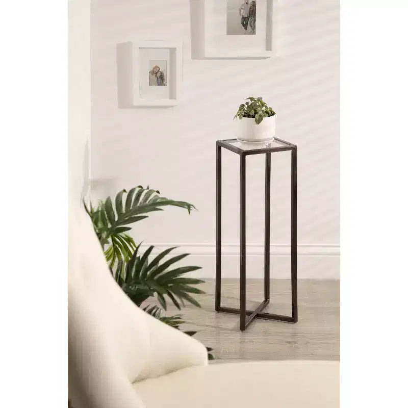 Tavolino da bibite in metallo dorato squadrato con piano in vetro e piedini in gomma, 17,8x17,8x53,3 cm, compatto