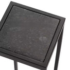 Tavolino da bibite in metallo dorato squadrato con piano in vetro e piedini in gomma, 17,8x17,8x53,3 cm, compatto