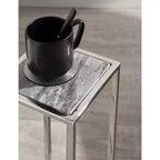 Tavolino da bibite in metallo dorato squadrato con piano in vetro e piedini in gomma, 17,8x17,8x53,3 cm, compatto