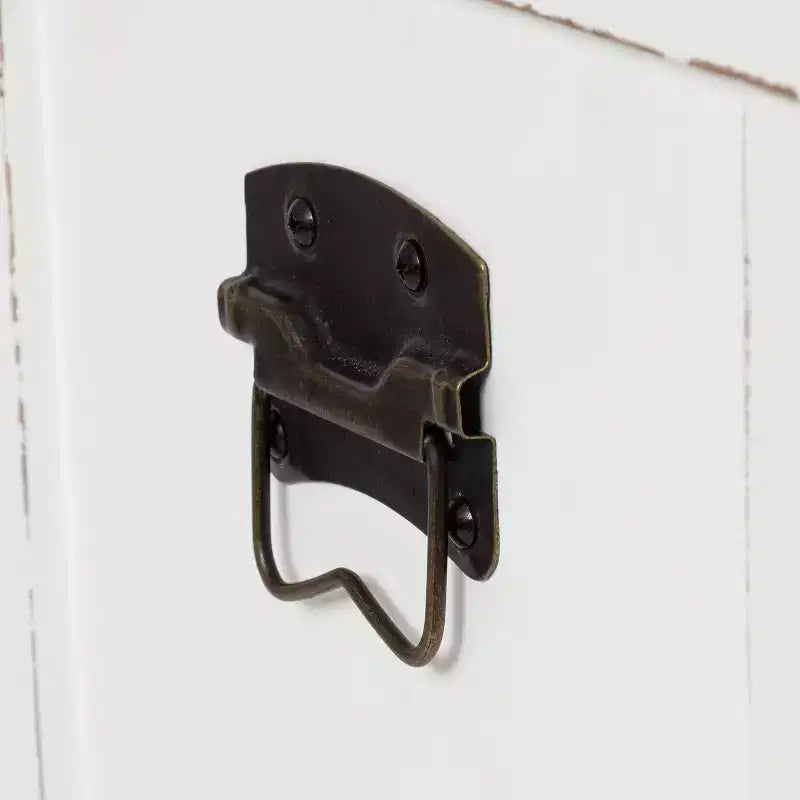 Tavolino Contenitore Rettangolare in Legno con Design a Porta di Fienile, Bianco Anticato, 53x68x38 cm